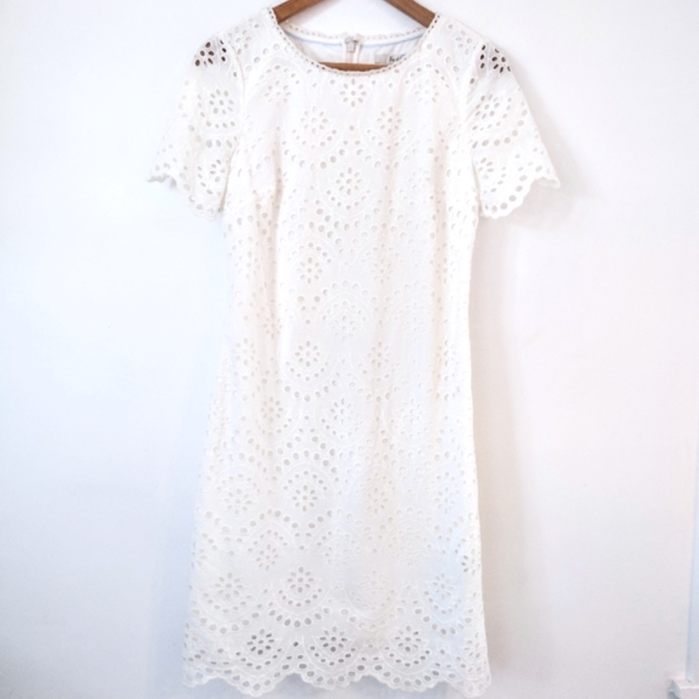 🌿 Boden White Eyelet Scalloped Shift Dress